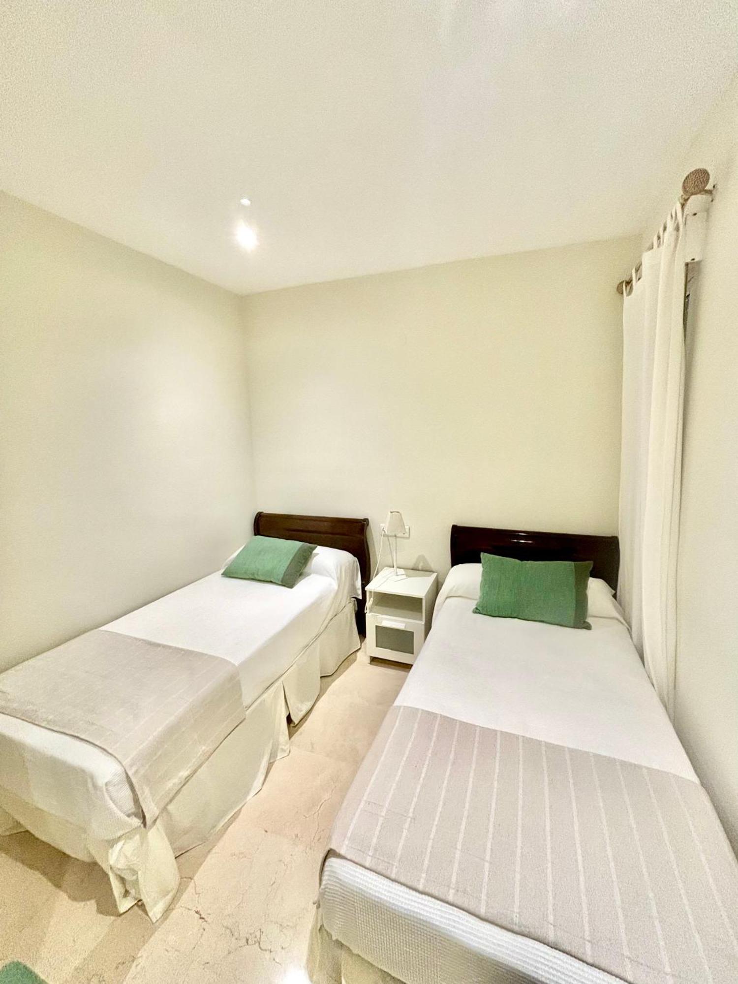 Apartamento Gran Capitan En Pleno Centro Cordoba Luaran gambar